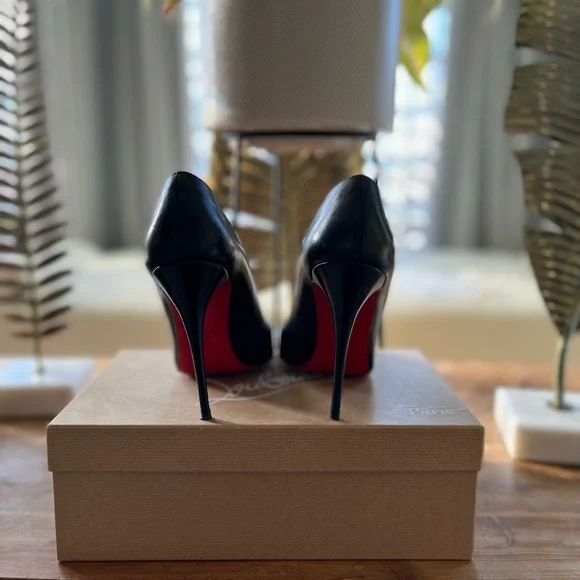 Christian Louboutin Black Pigalle Follies 100mm Leather Pumps - size 38 - Picture 7 of 10